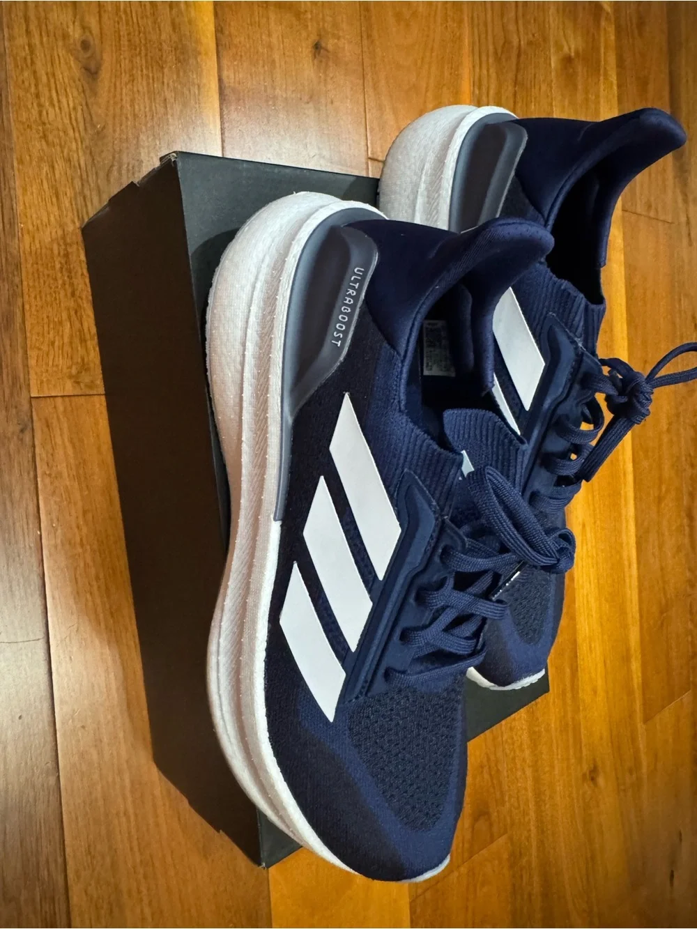 adidas lightweight knit